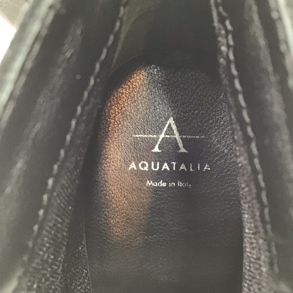 Aquatalia Vianna size 5.5 black wedge boot suede lace up Italy Flaw - Picture 9 of 9